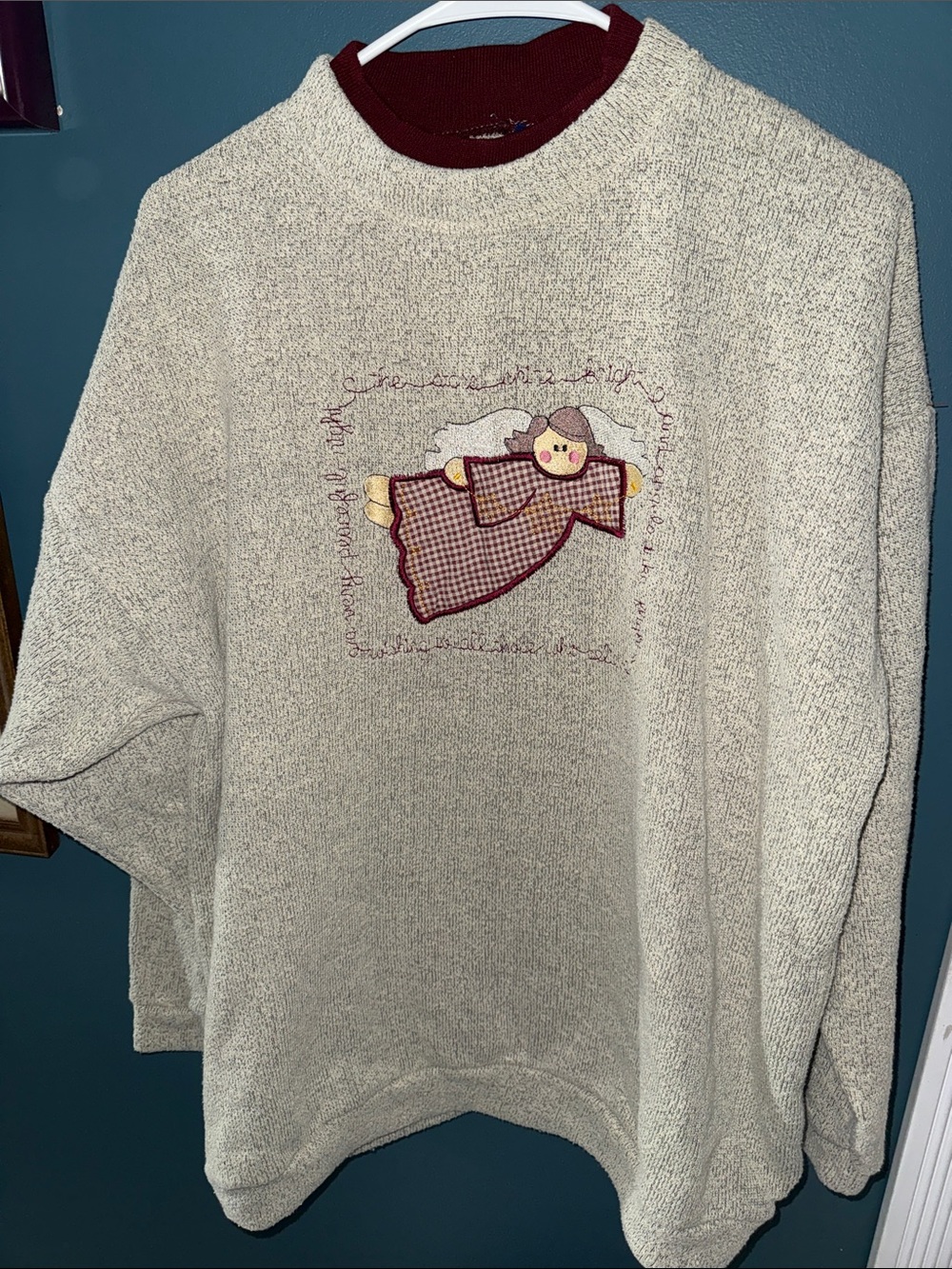Cream Crewneck Sweatshirt with Angel Applique and Burgundy Trim